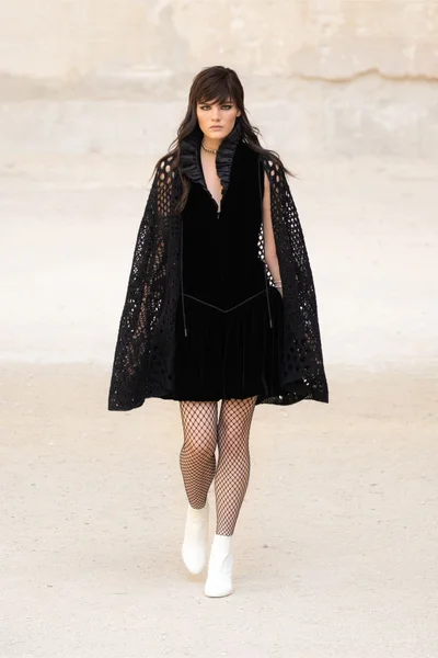 Look 66